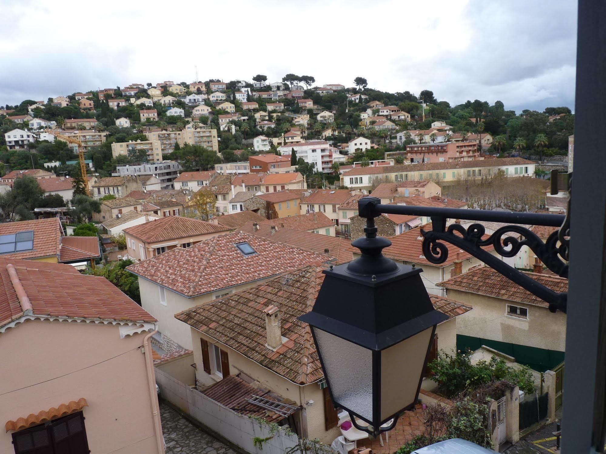 Hotel Du Soleil Hyeres Luaran gambar