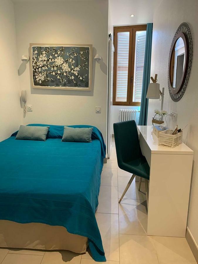 Hotel Du Soleil Hyeres Luaran gambar