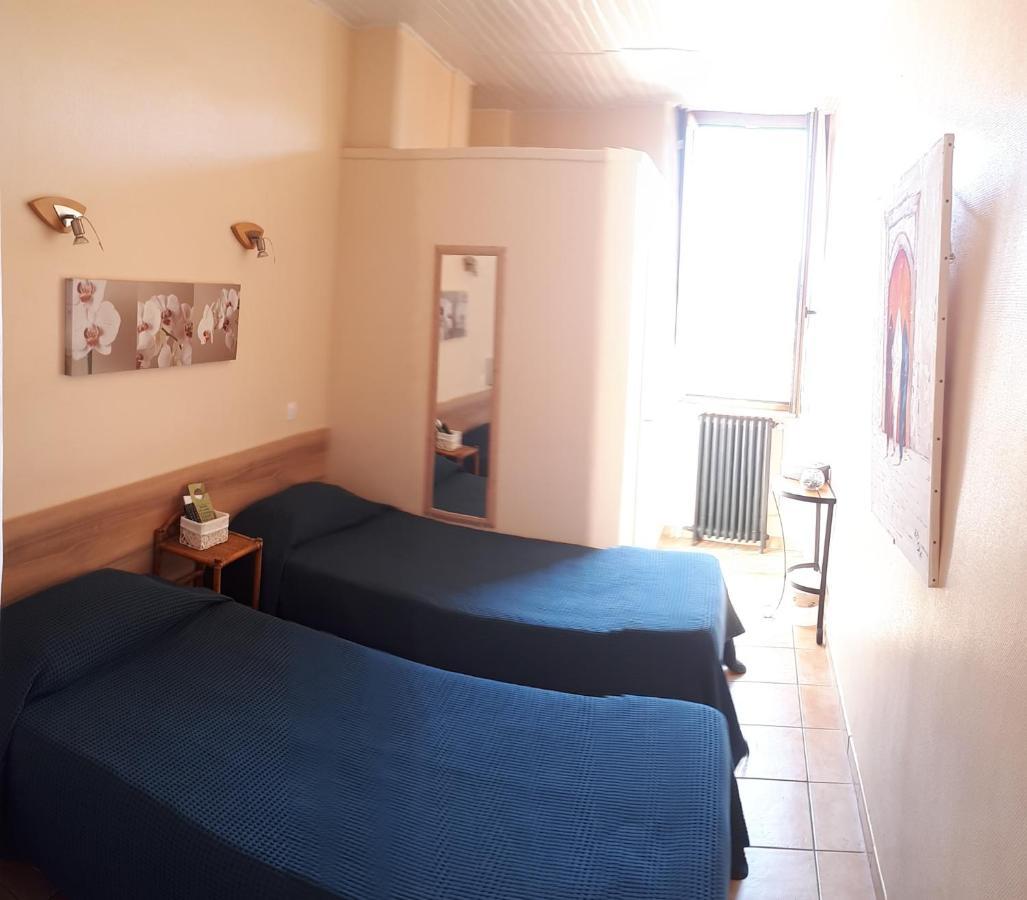 Hotel Du Soleil Hyeres Luaran gambar